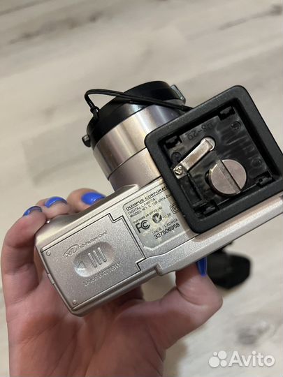 Цифровой фотоаппарат olympus