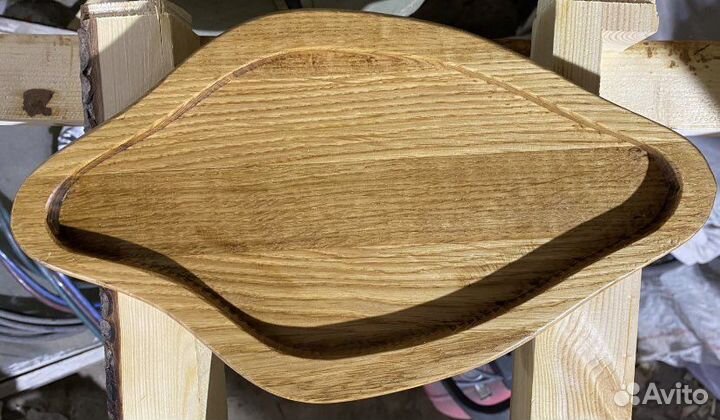 Поднос деревянный