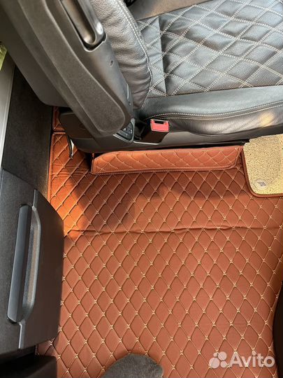 Ковер с эко кожи