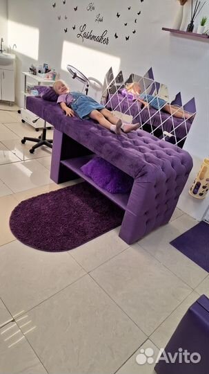 Прямая и мягкая кушетка для косметологии