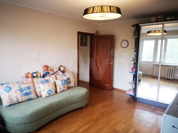 2-к. квартира, 52 м², 8/9 эт.