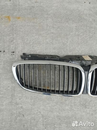 Решетка радиатора BMW 7 E65 бмв 7 Е65 Е66