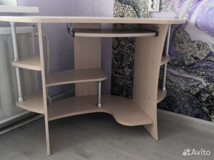 Стол компьютерный угловой