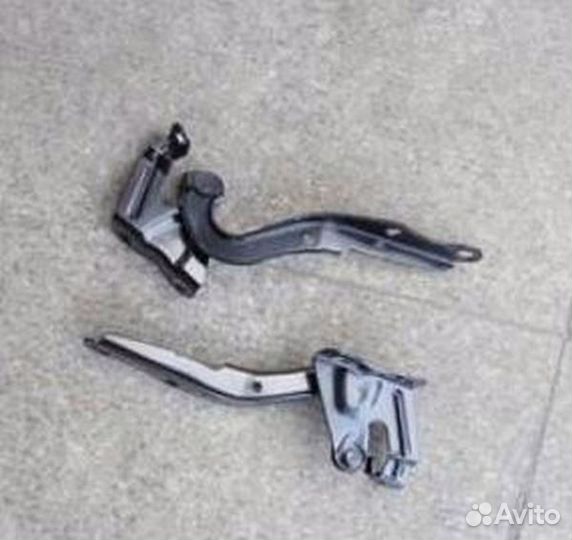 Петля капота прав toyota landcruiser 98