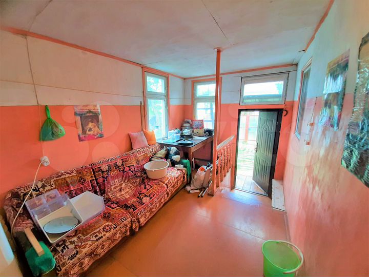 Дом 40 м² на участке 4 сот.