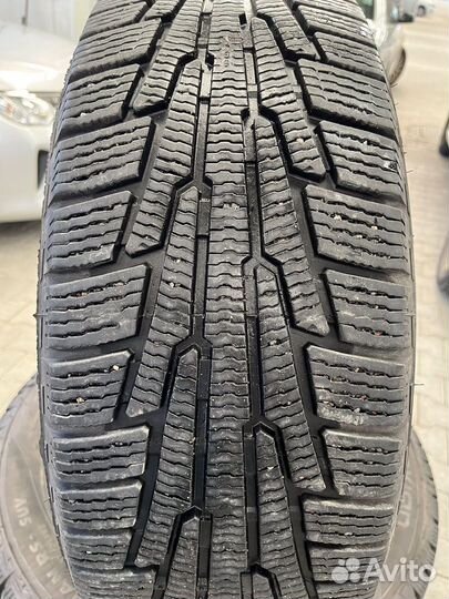 Nokian Tyres Nordman RS2 SUV 235/60 R18 107R