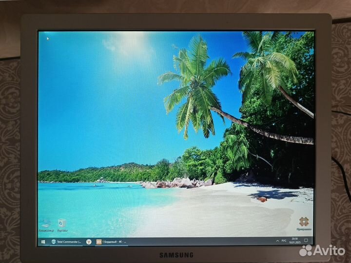 Монитор Samsung SyncMaster 970P