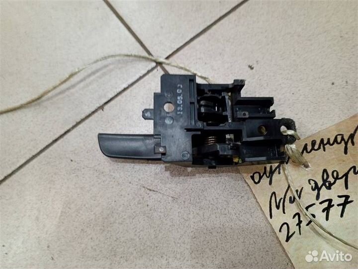 Ручка двери внутренняя левая Mitsubishi Outlander