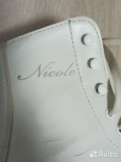 Коньки фигурные женские 38 размер