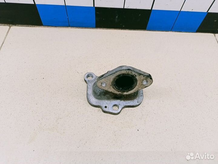 Фланец вент. картер. газов Land Cruiser (150) -Pra