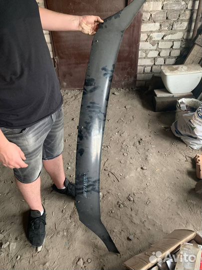 Ветровик Voron Glass Toyota Hi-Ace