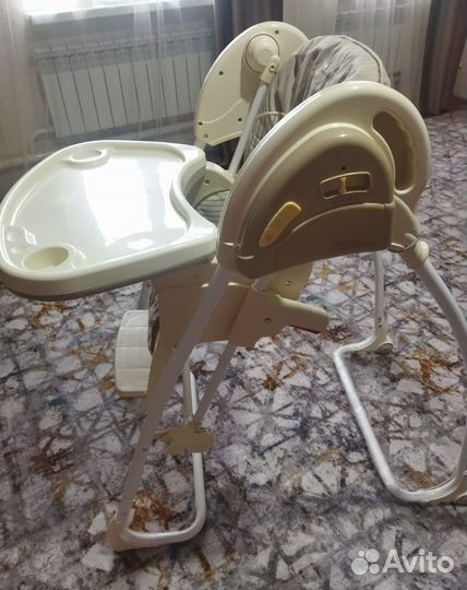Стульчик-трансформер для кормления