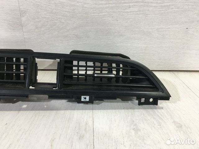 Дефлектор центральный KIA RIO 4 1.4 ат седан