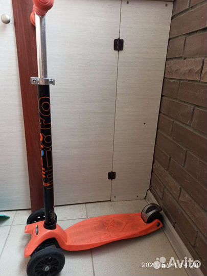 Самокат Maxi micro