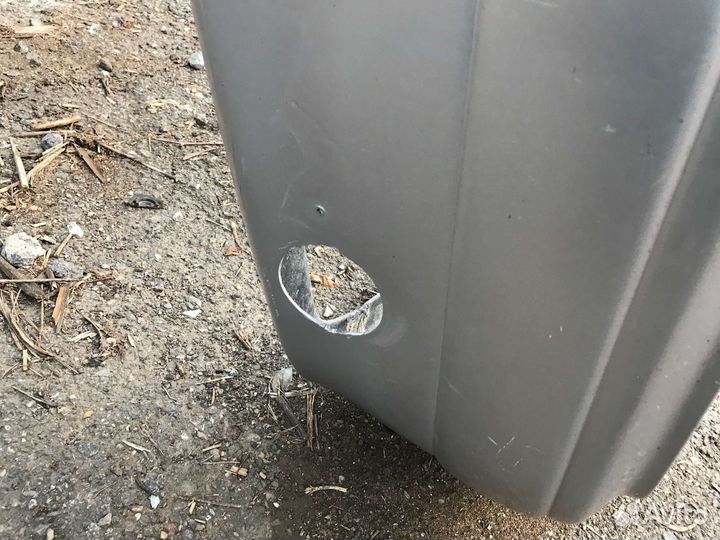 Бампер задний Daihatsu Gran Move 2000 г.в