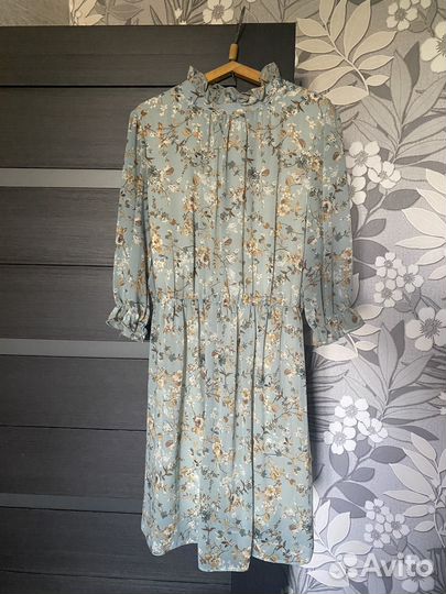 Платье 44р