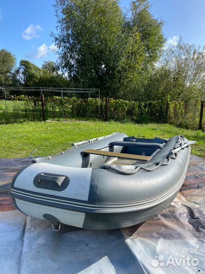 Надувная лодка
