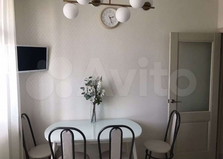 2-к. квартира, 57 м², 16/16 эт.