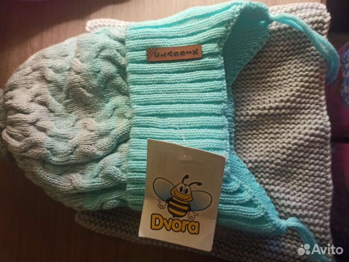 Комплект шапка и снуд