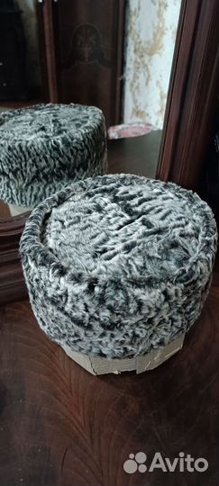 Каракулеая шапка