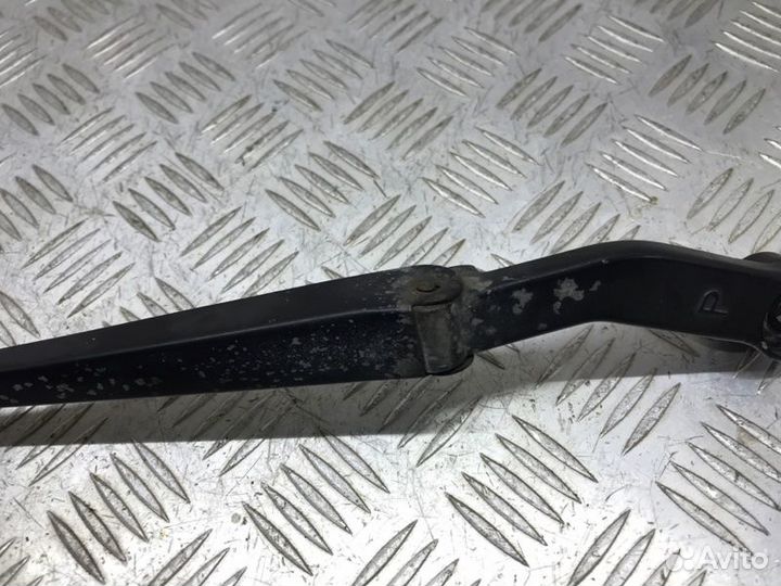 Дворник лобового стекла передний правый Kia