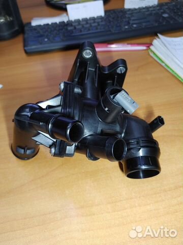 Термостат новый Range Rover Evoque