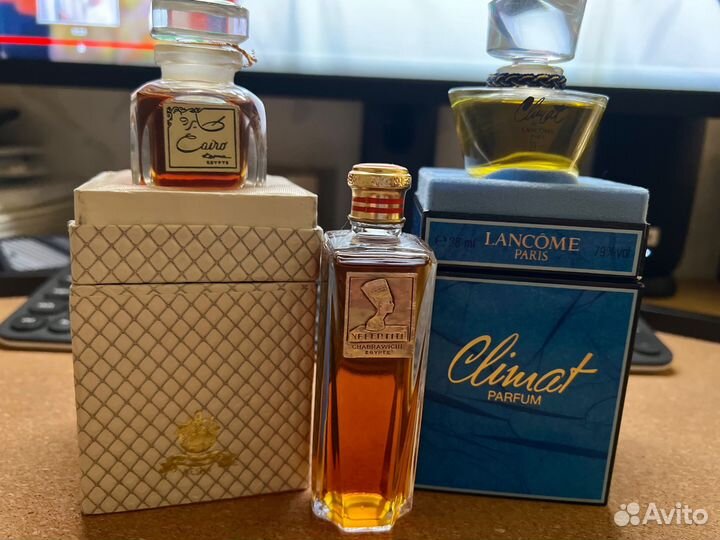 Духи винтаж nefertiti