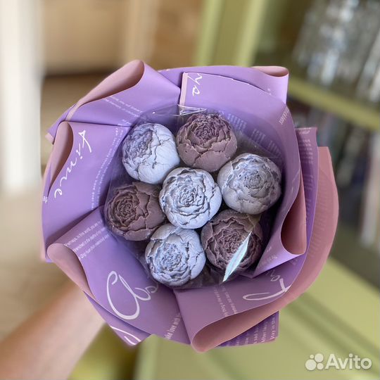 Букет из шоколадных пионов