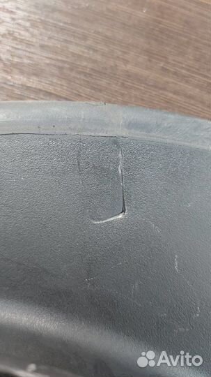 Накладка правая Bmw 528I F10 N20B20A 2013