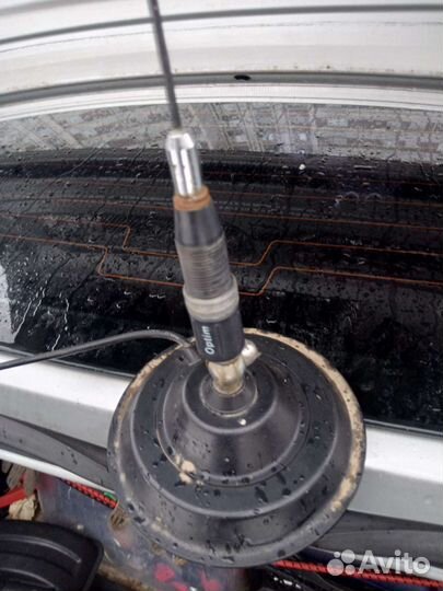 Рация с антенной