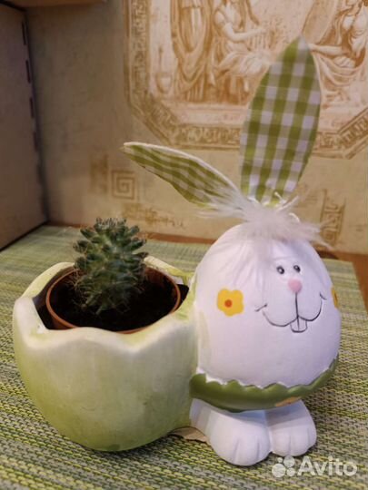 Кашпо для цветов, пасхальный кролик