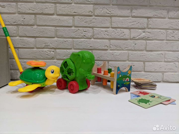 Развивающие игрушки для малышей