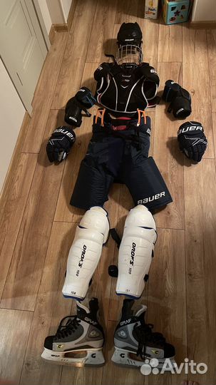 Продам хоккейную форму