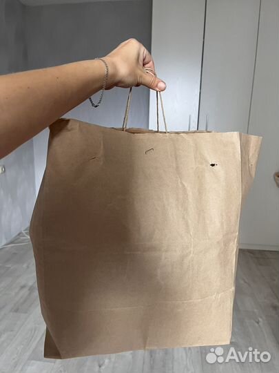 Пакет фирменных вещей