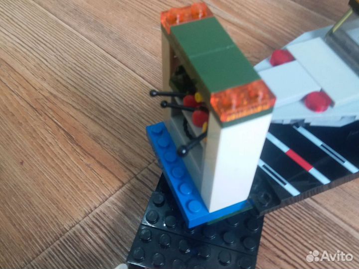 Лего Грузовик с прицепом лодкой