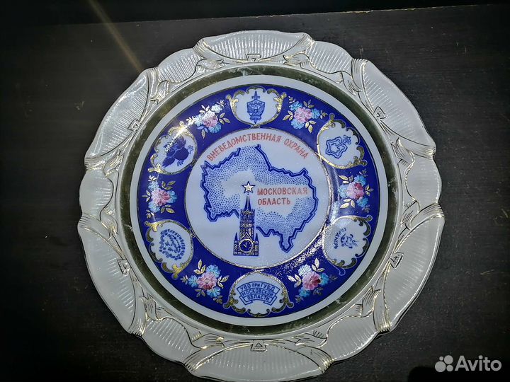 Блюда, вазы. Фарфор, стекло