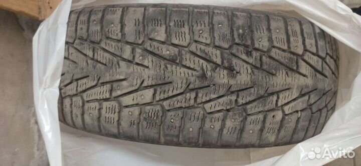 Nokian Tyres Hakkapeliitta 7 SUV 235/60 R18