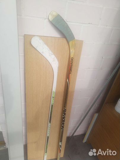 Клюшка хоккейная