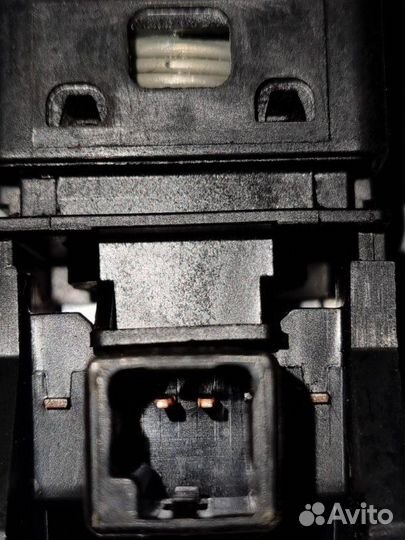 Выключатель подушки безопасности Toyota Corolla