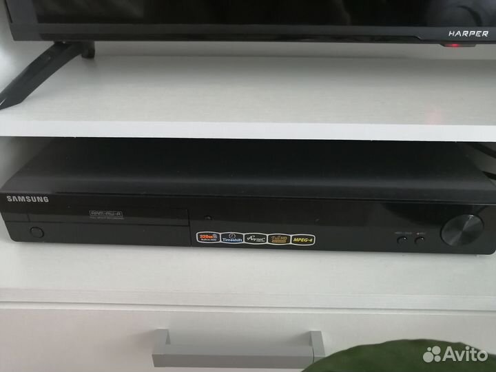 DVD плеер Samsung DVD-HR777 XER