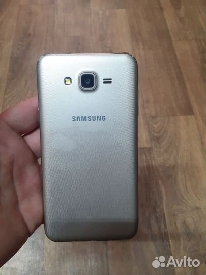 Samsung Galaxy J7 Neo, 2/16 ГБ