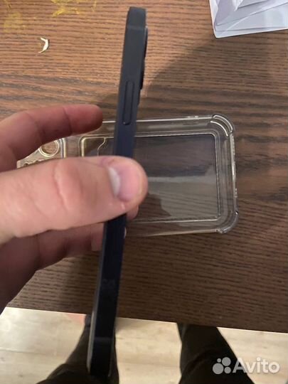 iPhone 12, 64 ГБ