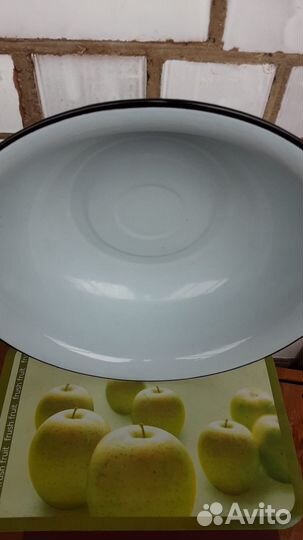 Таз эмалированный 12л,новый