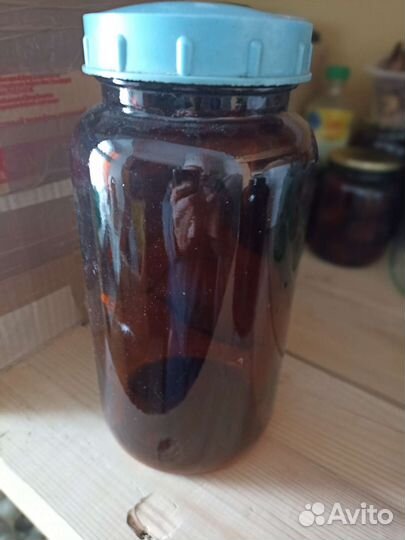 Банки тёмное стекло