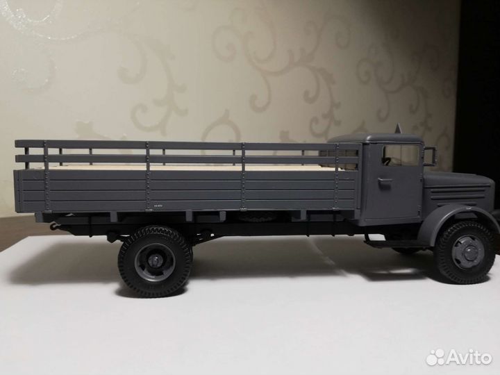 Сборная модель грузовика