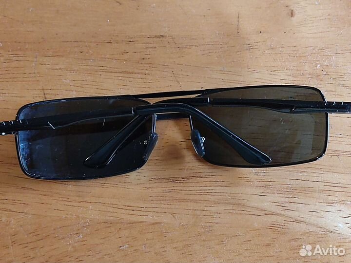 Солнцезащитные очки мужские