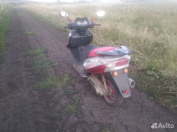 Скутер Ирбис Нирвана 150