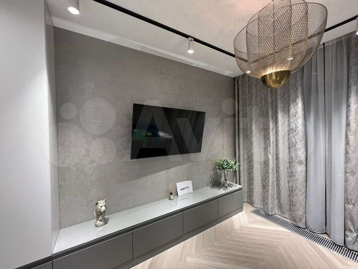 2-к. квартира, 55 м², 15/16 эт.