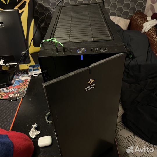 Серверный копрпус пк Fractal Design Define R6