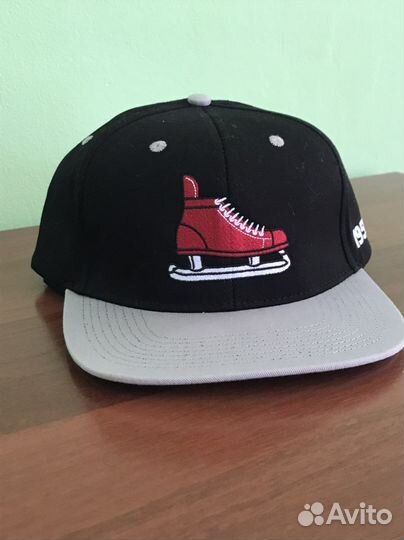 Кепка хоккейная